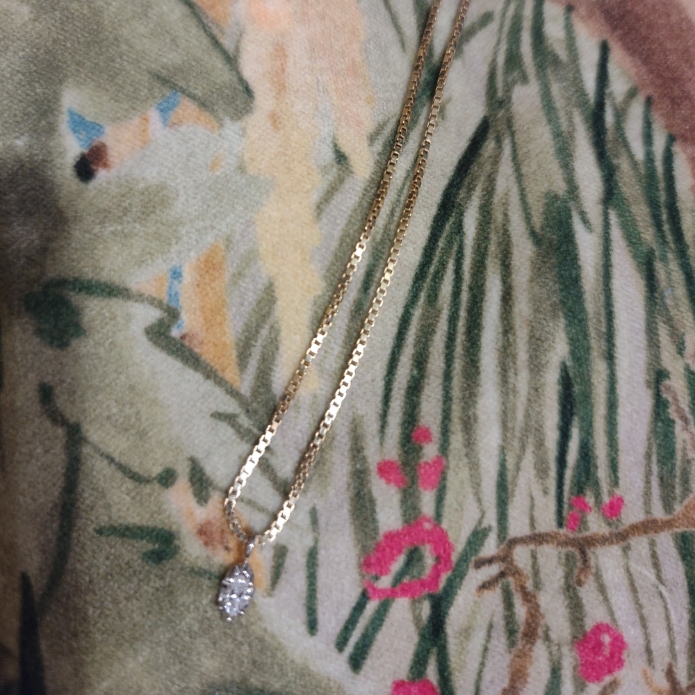 SOLD! Vintage Italian Genuine Diamond Gold 14k Choker Necklace